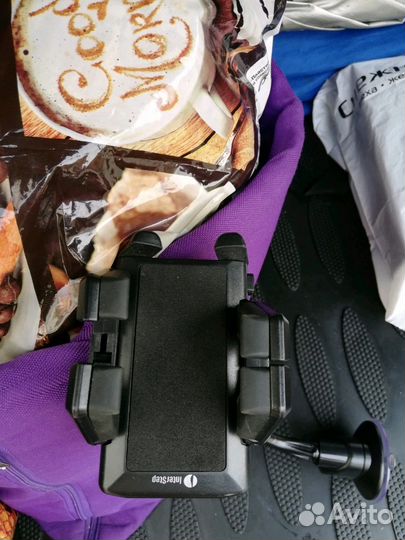 Крепёж новый автомобильный для телефона