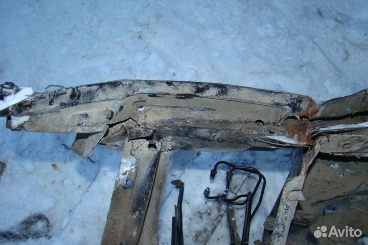 Лонжерон передний левый Audi A6 (C5)