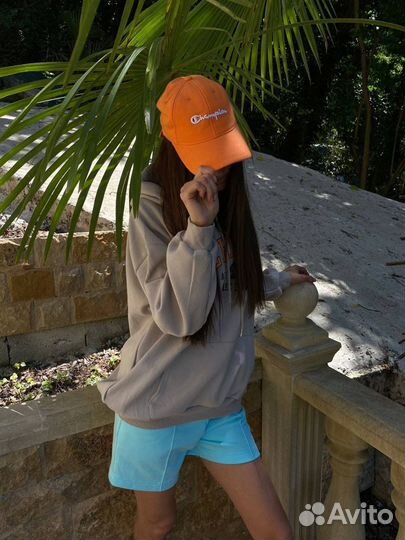 Бейсболка женская новая