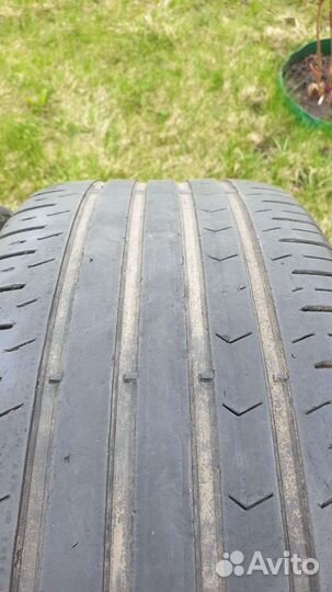 Continental ContiPremiumContact 5 225/60 R17 99V