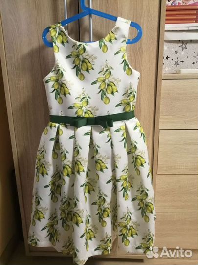 Платье праздничное для девочки