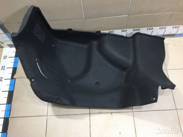 Обшивка багажника правая левая Hyundai Solaris