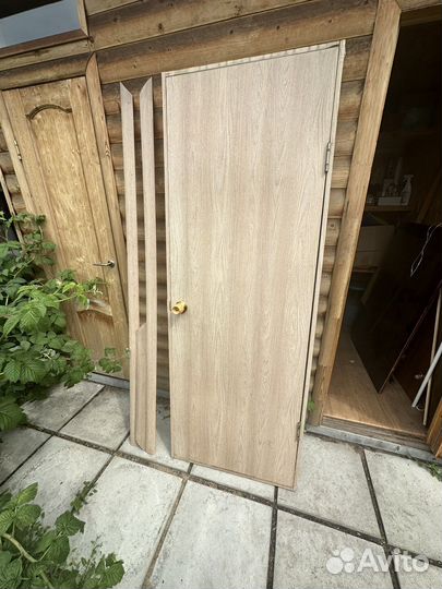 Дверь межкомнатная 700 с коробкой бу