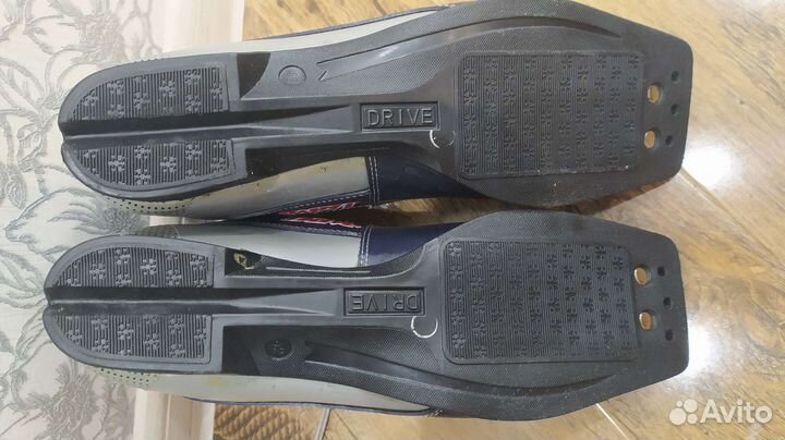 Лыжные ботинки 42р-р