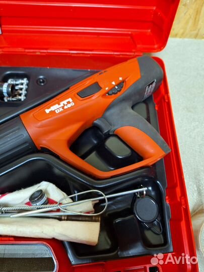 Монтажный пистолет hilti DX460