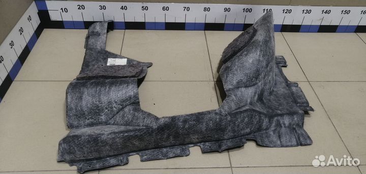 Обшивка багажника RAV 4 2013