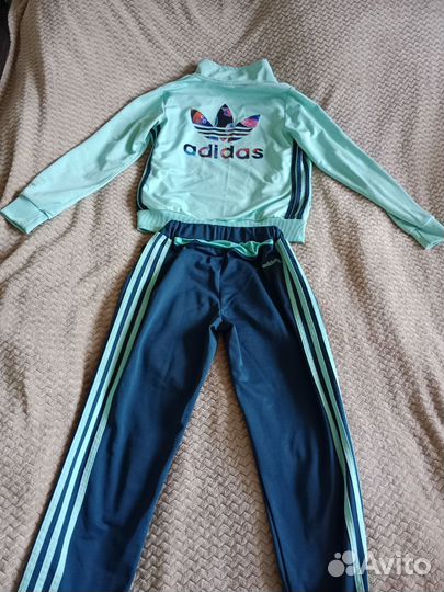 Спортивный костюм adidas