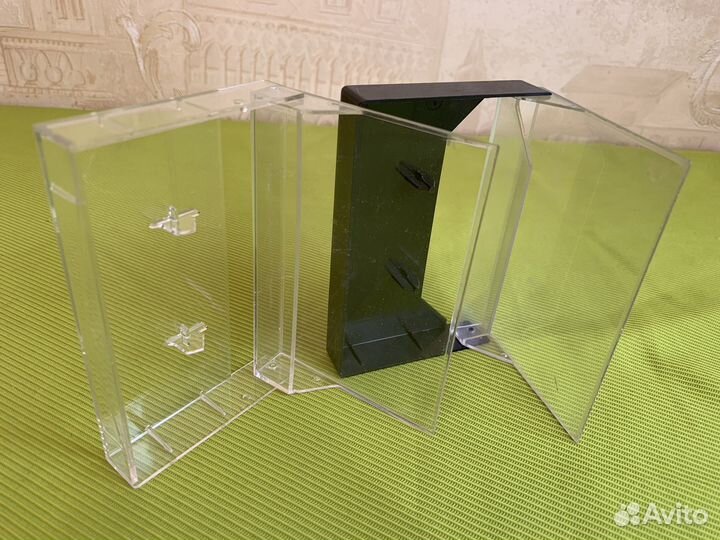 Коробки для аудиокассет