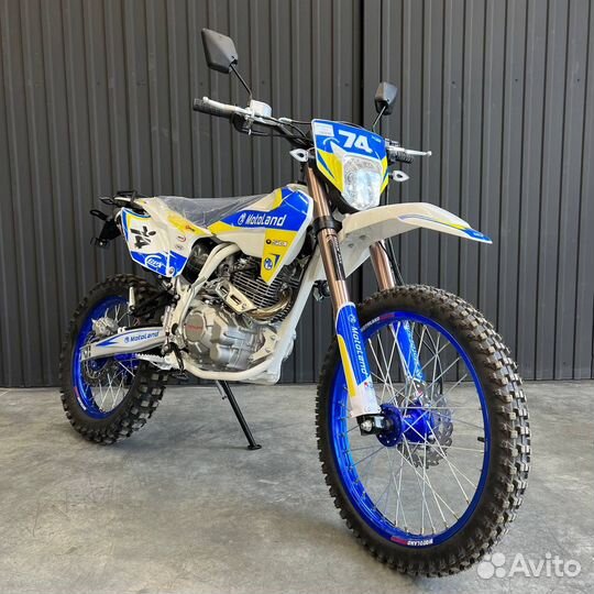 Эндуро. Кроссовый мотоцикл Motoland 250 XT250 HS