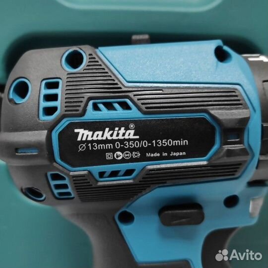 Дрель-шуруповерт Makita 18V RP бесщеточный