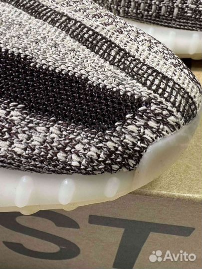 Кроссовки Adidas Yeezy