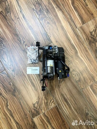 Компрессор пневмоподвески BMW 7er G11/G12