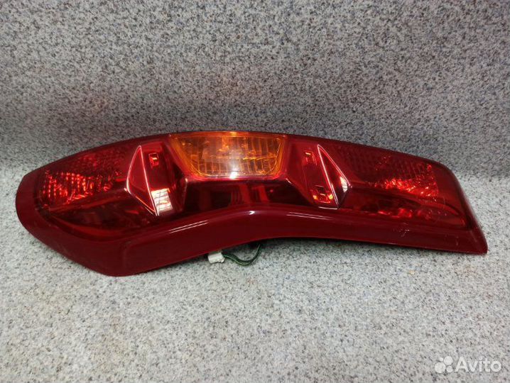 Фонарь прав. Nissan X-Trail