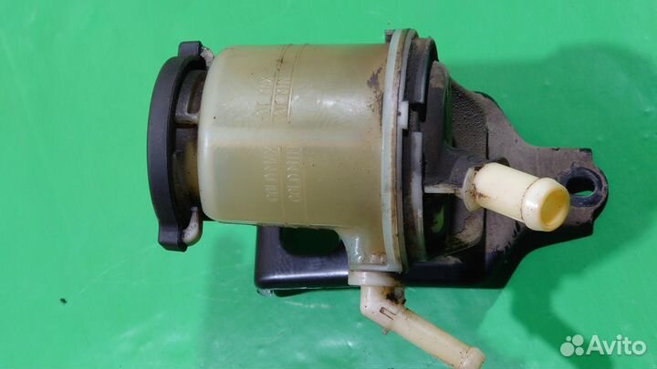 Б/У Б/У Бачок гидроусилителя G7 toyota Hilux