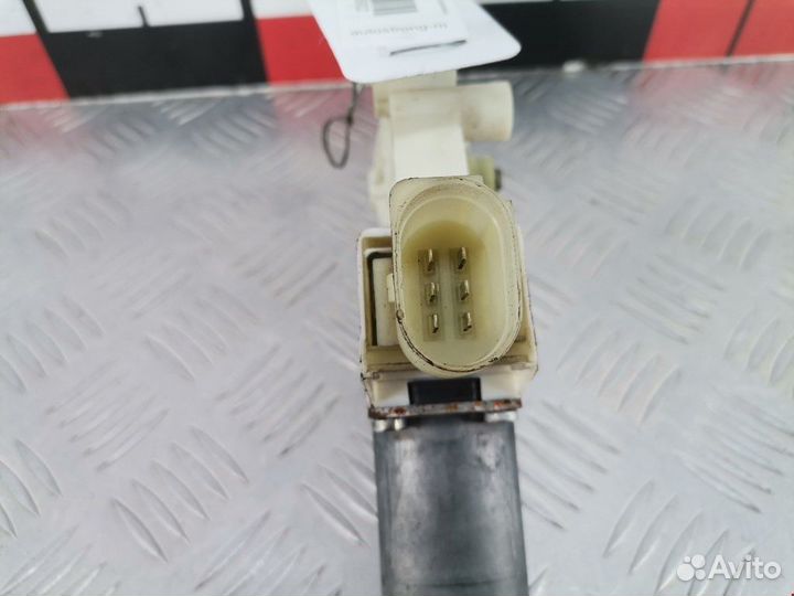 Моторчик стеклоподъемника Ford Mondeo 3 рест