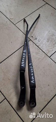 Поводок стеклоочистителя (дворников) lancer 9