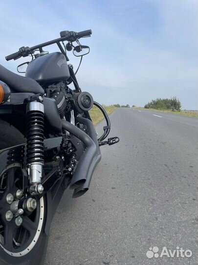 Harley-Davidson Iron 883