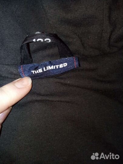 Ветровка THE limited, 122р