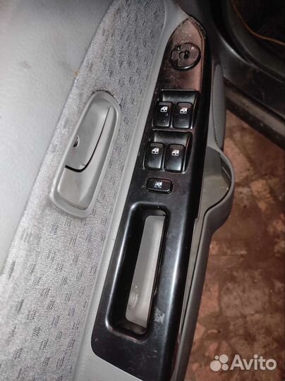 Блок управления стеклоподъёмников kia rio 1 рест