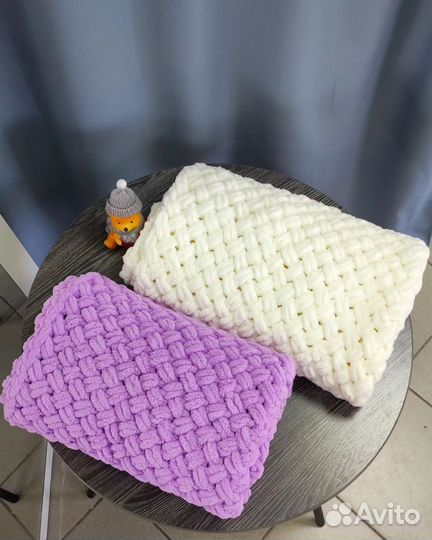 Плюшевый плед из ализе пуффи, ручной работы