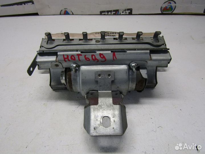 Подушка безопасности пассажирская (в торпедо) Note