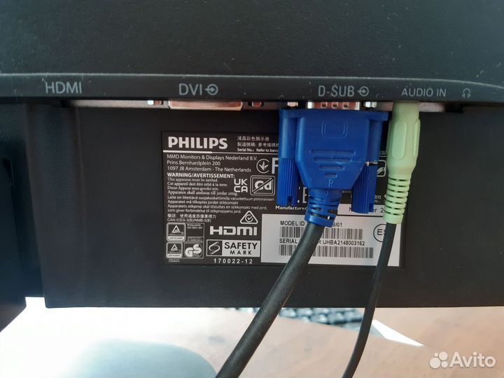 Монитор на запчасти