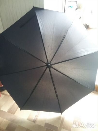 Зонт автом.черный б.у. плюс подарок зонт б.у