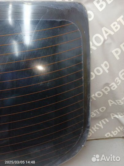 Стекло заднее Renault Megane K4M 2008