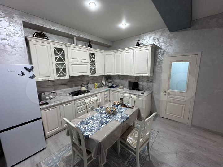 2-к. квартира, 63 м², 2/6 эт.