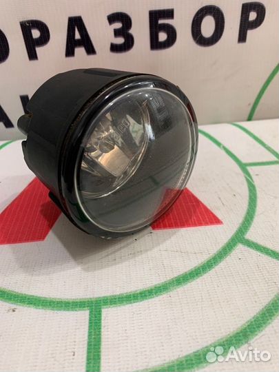 Фара противотуманная передняя Nissan Note E11