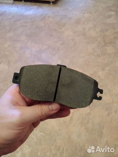 Тормозные колодки Toyota/Lexus, передние