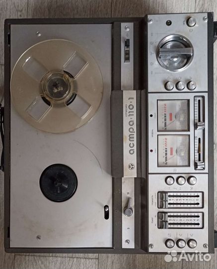 Катушечный магнитофон астра 110