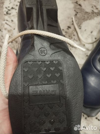Лыжные ботинки 38 р