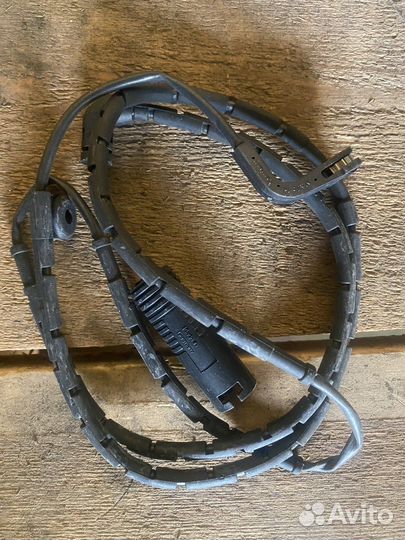 Датчик износа тормозных колодок Range Rover L322