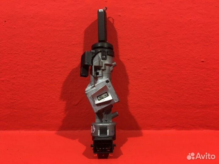 Замок зажигания Mazda 3 BK LF17 2006