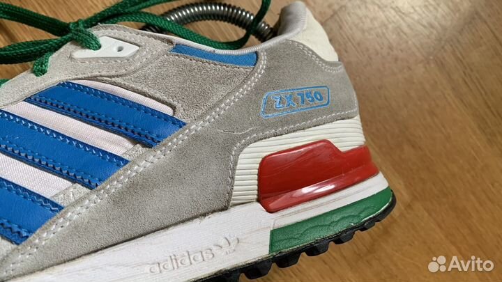 Кроссовки adidas zx 750 оригинал