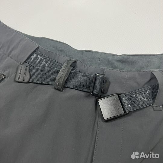 Шорты The North Face размер 34 (L)