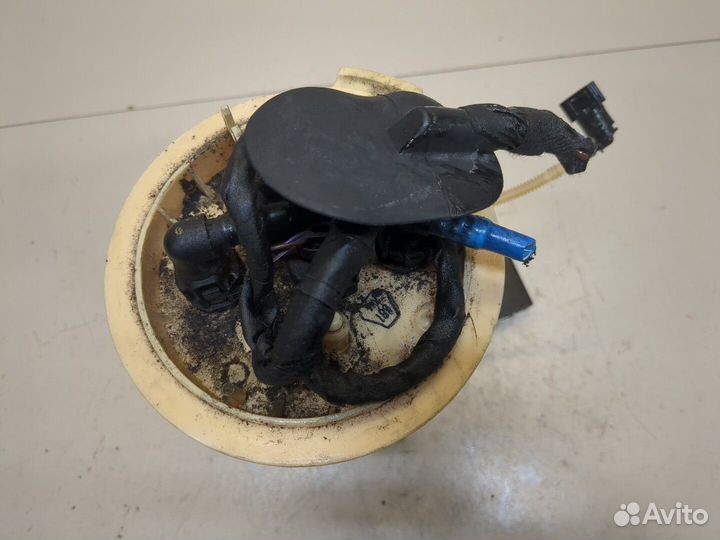 Насос топливный электрический Audi Q3, 2016