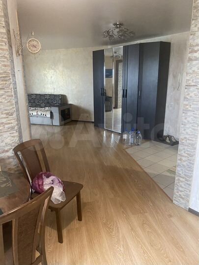 2-к. квартира, 52 м², 9/10 эт.
