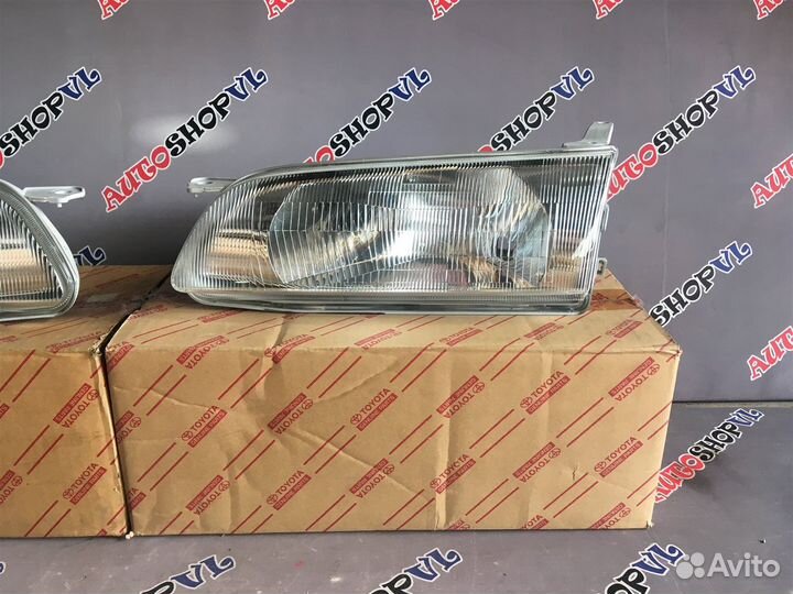 Фара передняя Toyota Sprinter AE110 5AFE 05.1995
