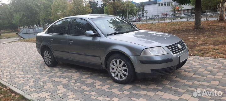 Volkswagen Passat 1.6 МТ, 2004, 220 000 км