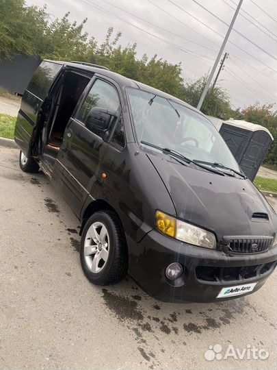 Hyundai Starex 2.5 МТ, 2003, 250 000 км