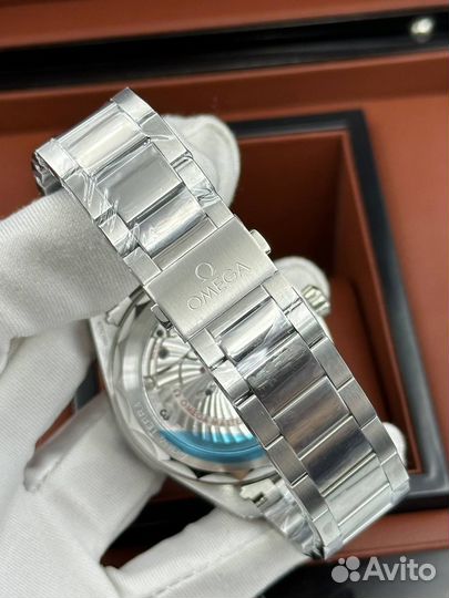 Часы Omega Seamaster Aqua Terra Worldtimer