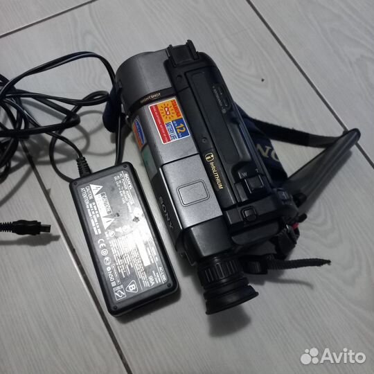 Видеокамера sony