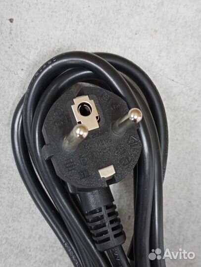 Кабель питания 220V угловой