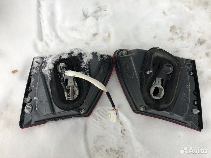 Фонарь внутренний на Lexus GS