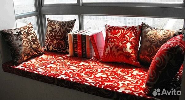 Подушка на подоконник. В наличии