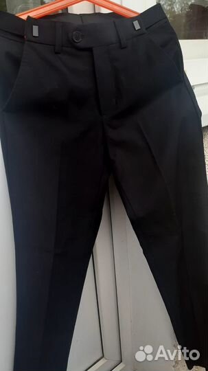 Костюм школьный новый для мальчика с этикеткой