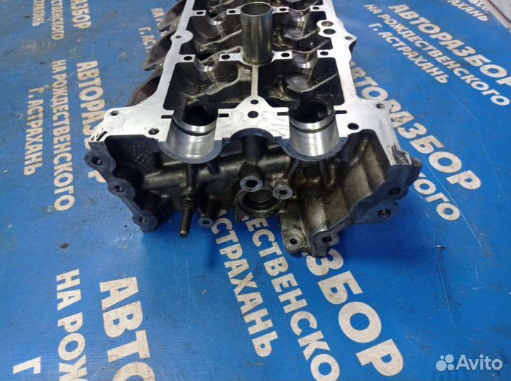 Головка блока цилиндров Ford Explorer внедорожник