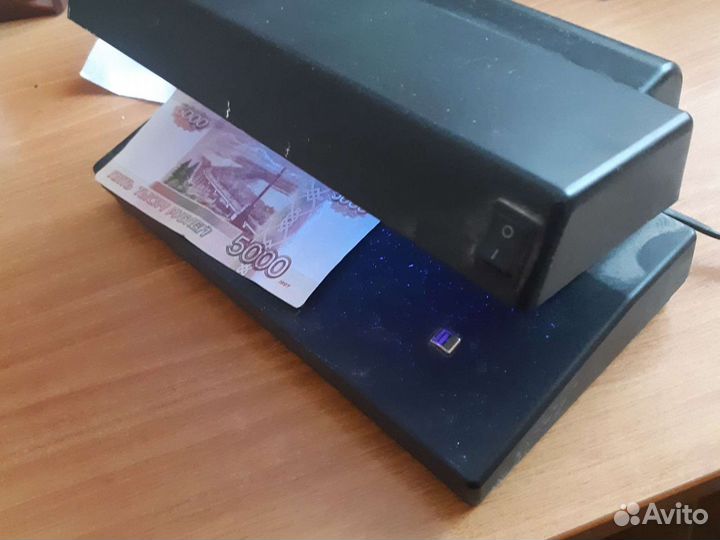 Детектор банкнот